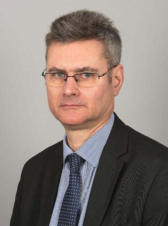 Michael Henshaw's Profile Picture